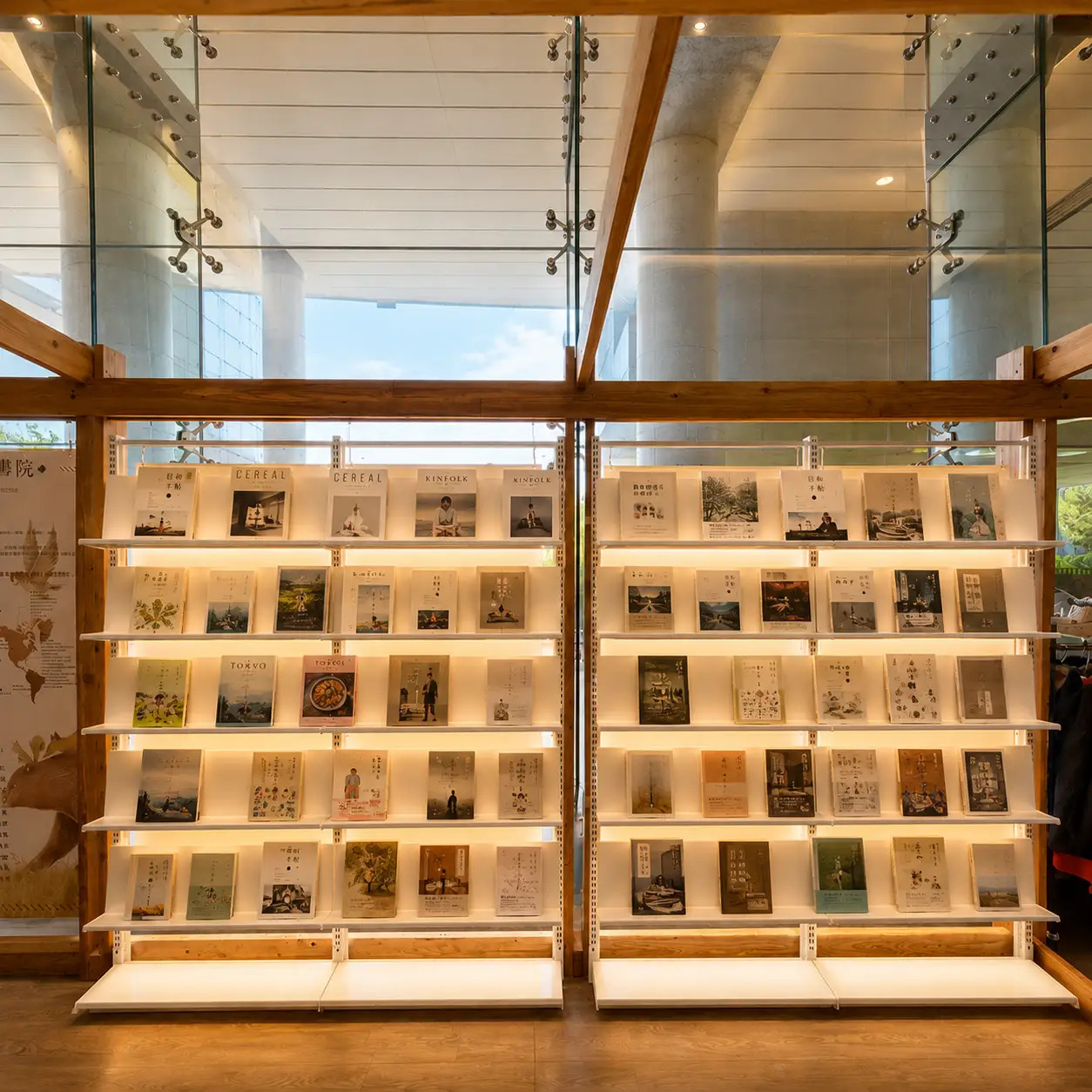 書店展示架-8