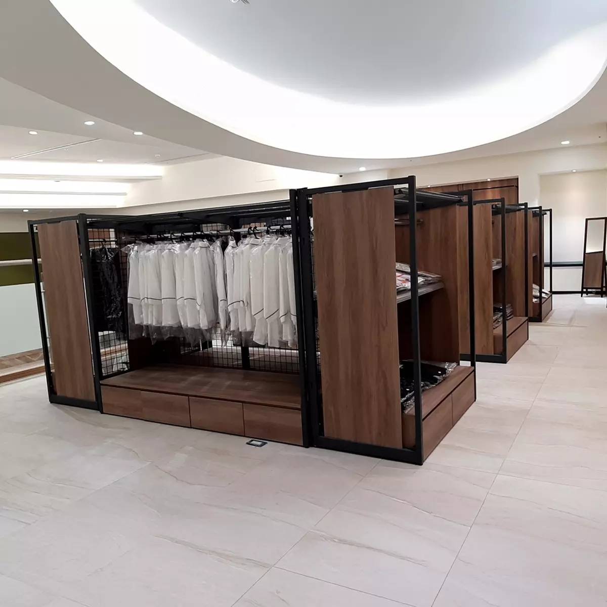 現代質感賣場展示空間-5