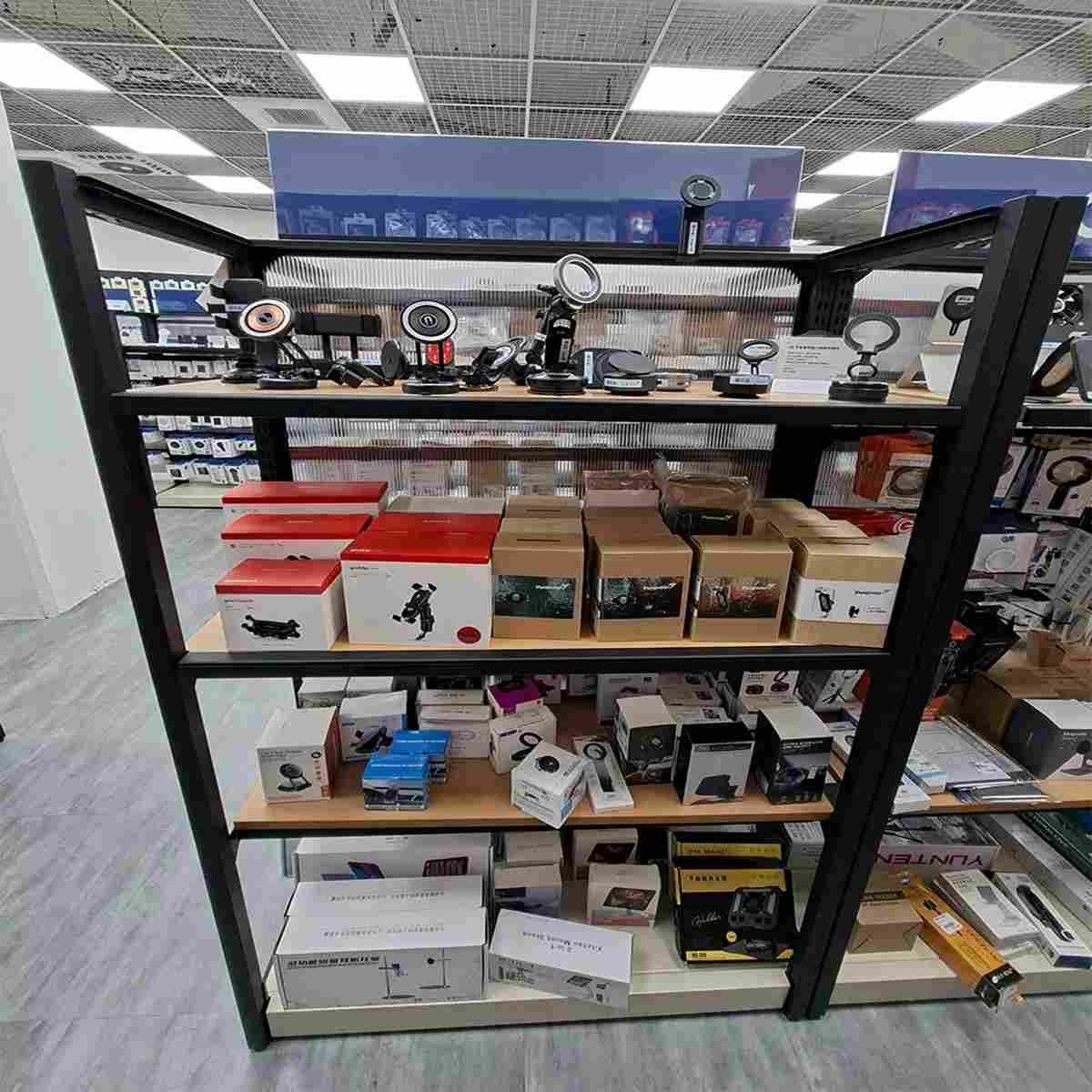 3C用品專賣店-5